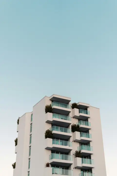 آپارتمان ۹۵ متری سجاد — رهن و اجاره